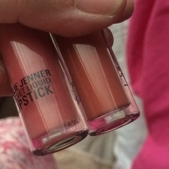 Two Kylie Jenner Lip Kits - Harmony and Autumn - Picture 3 of 3